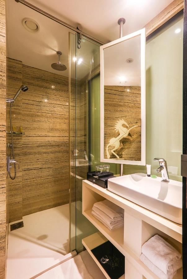 The Empresa Hotel Βομβάη Εξωτερικό φωτογραφία