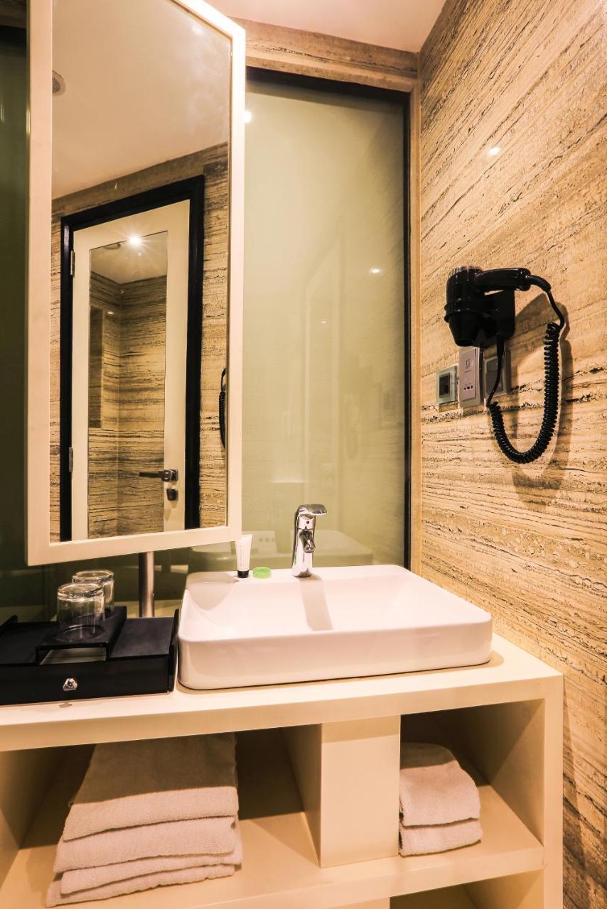 The Empresa Hotel Βομβάη Εξωτερικό φωτογραφία